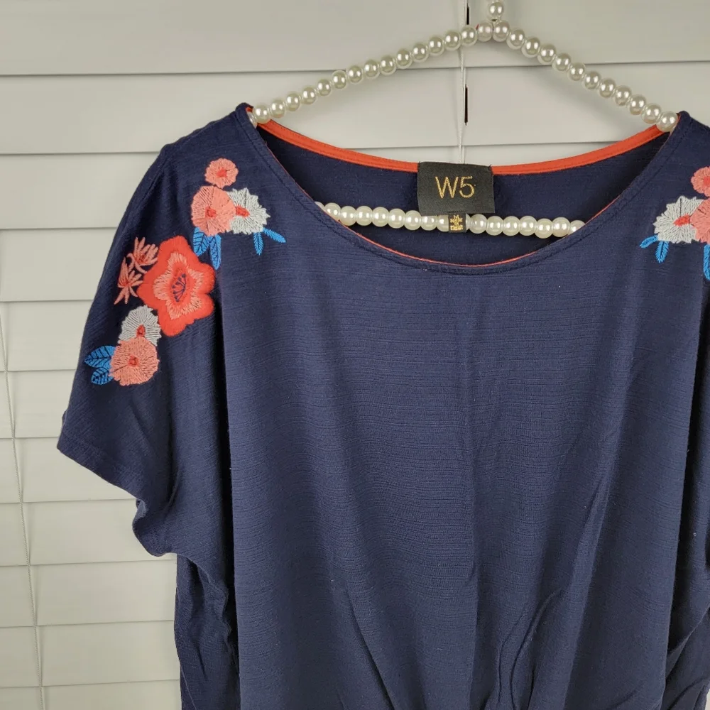 W5 Tie Front Top with Embroidered Flowers - Picture 5 of 11